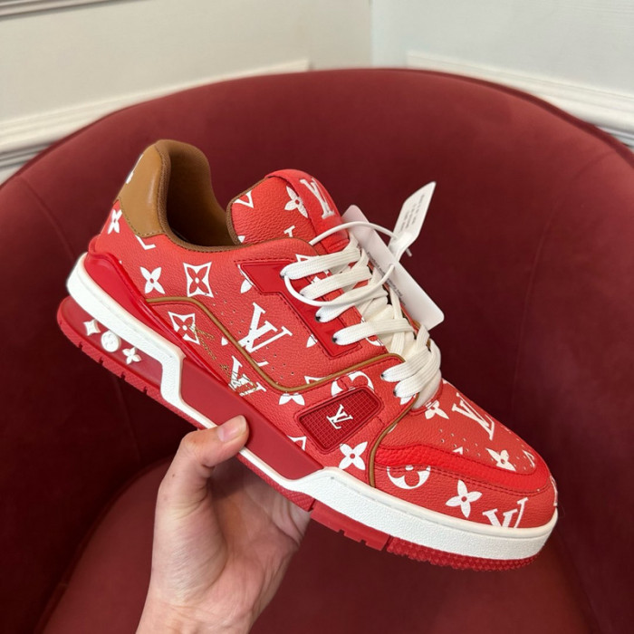 L1VV TRAINER