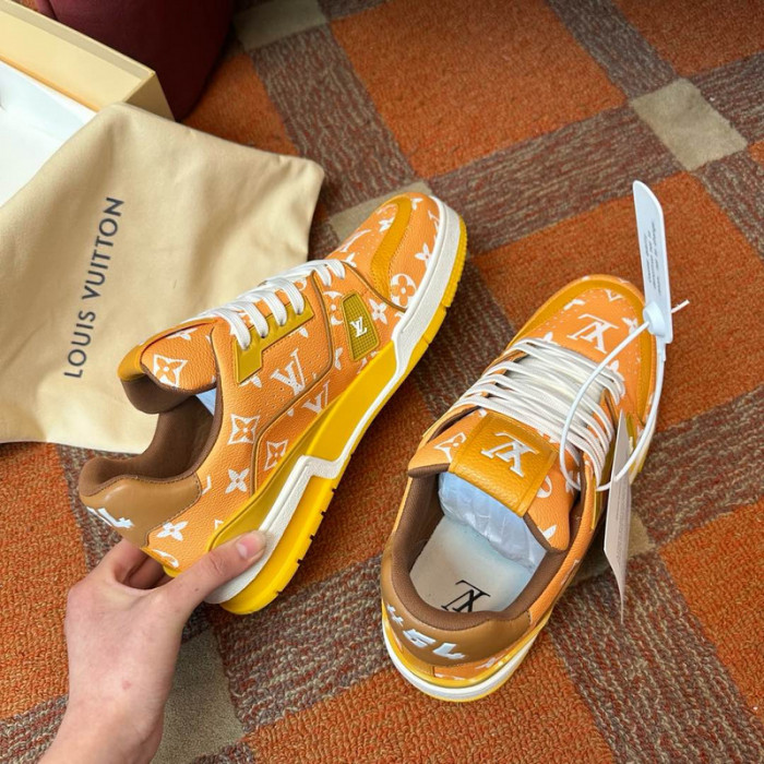 L1VV TRAINER