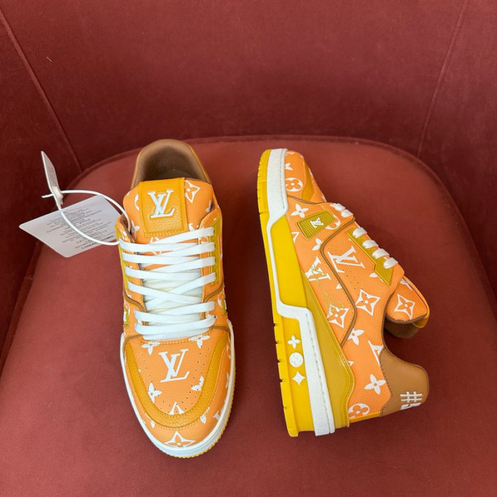 L1VV TRAINER