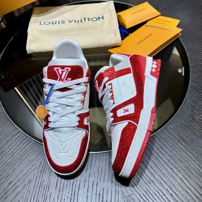 L1VV TRAINER