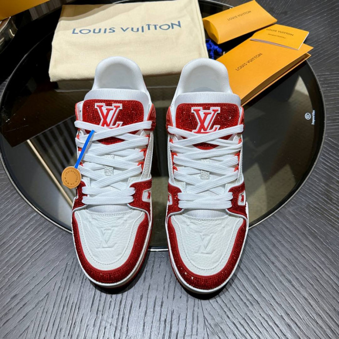L1VV TRAINER