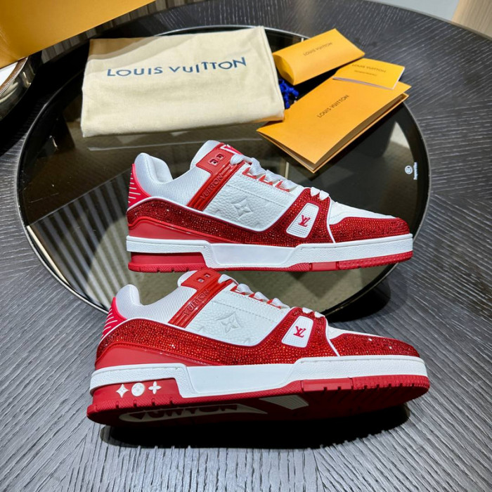 L1VV TRAINER