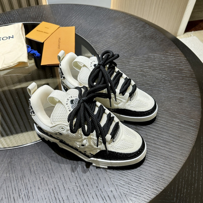 L1VV TRAINER