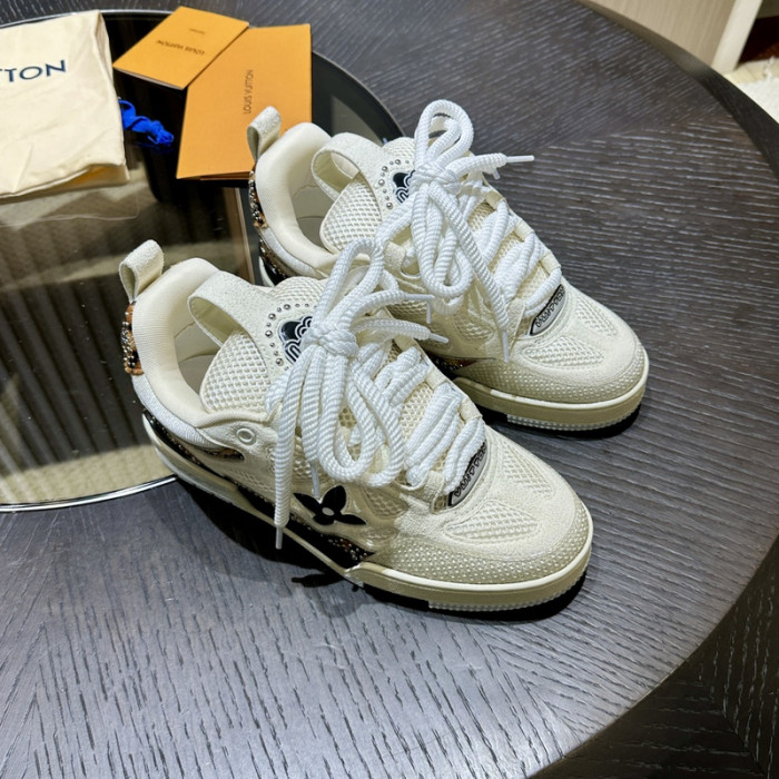 L1VV TRAINER