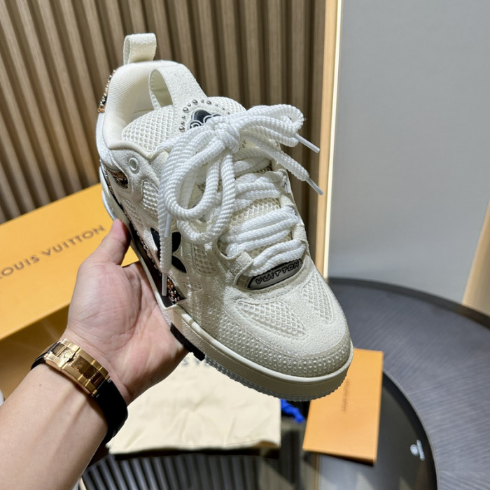 L1VV TRAINER