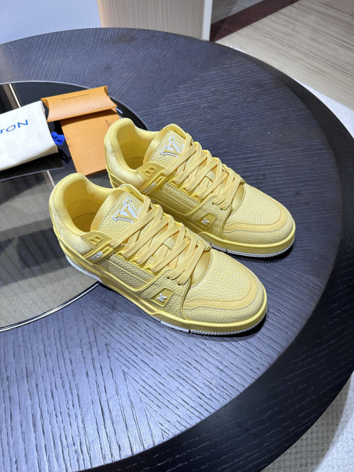 L1VV TRAINER