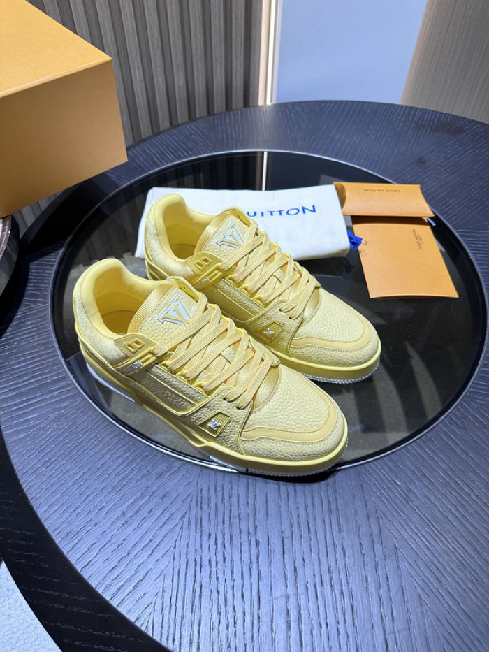 L1VV TRAINER