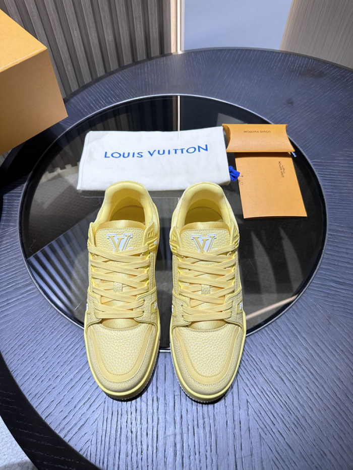 L1VV TRAINER