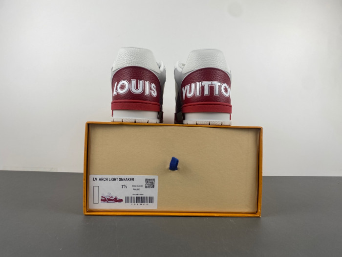 L1VV TRAINER