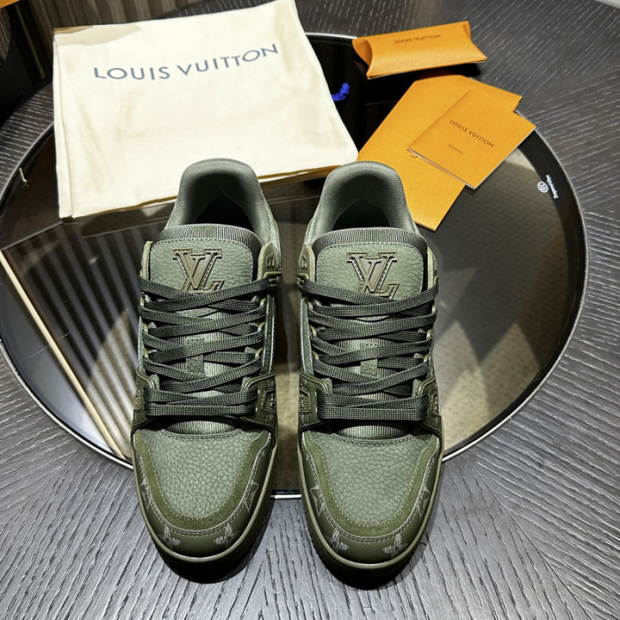 L1VV TRAINER