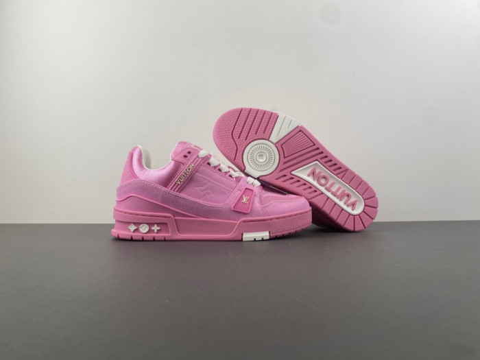 L1VV TRAINER
