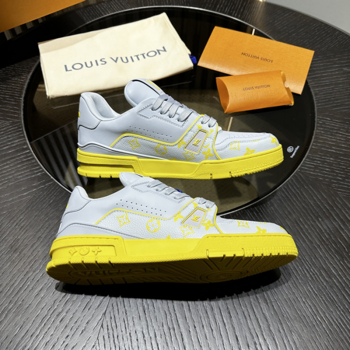 L1VV TRAINER