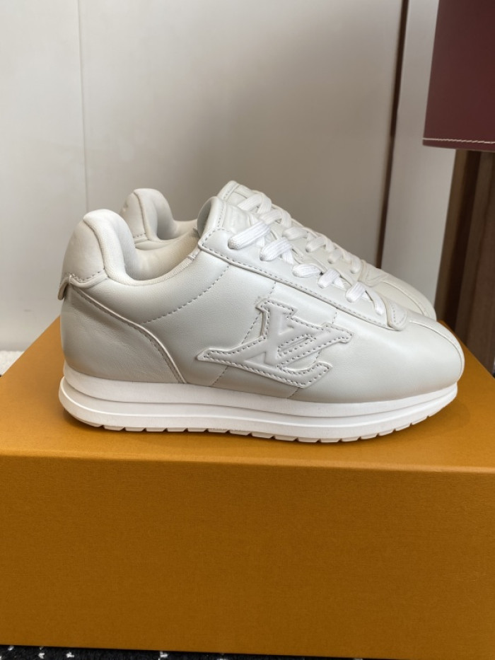 L1VV Buttersoft Sneakers