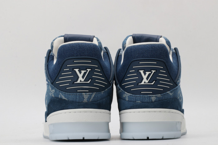 L1VV TRAINER