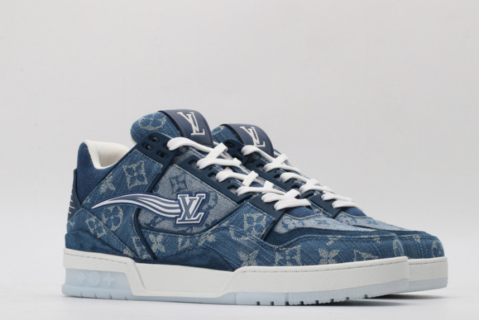 L1VV TRAINER