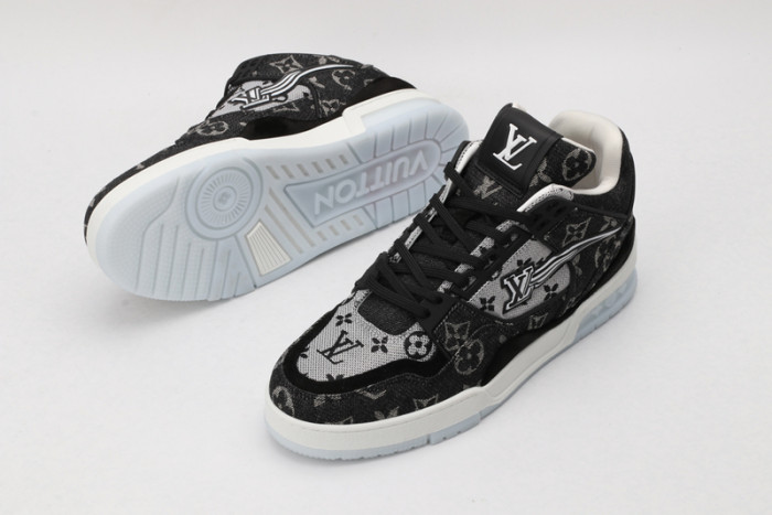 L1VV TRAINER