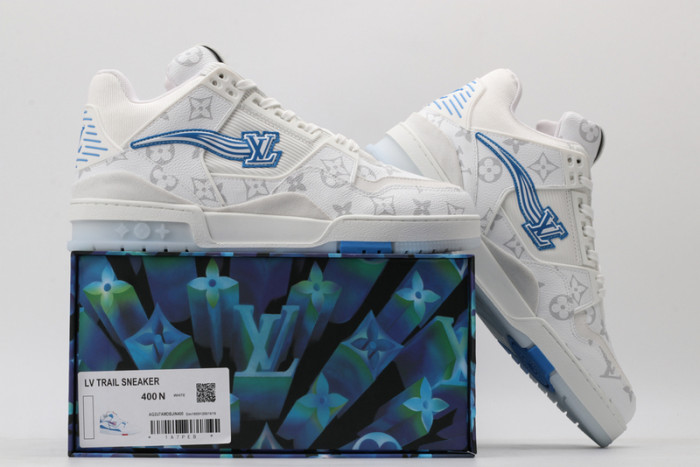 L1VV TRAINER