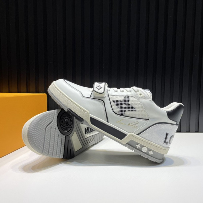 L1VV TRAINER