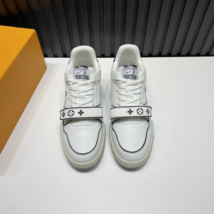 L1VV TRAINER