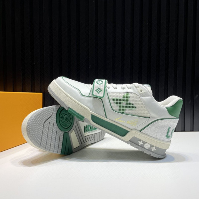 L1VV TRAINER