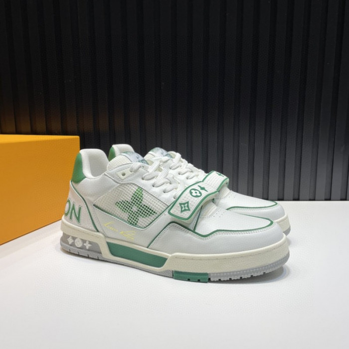 L1VV TRAINER
