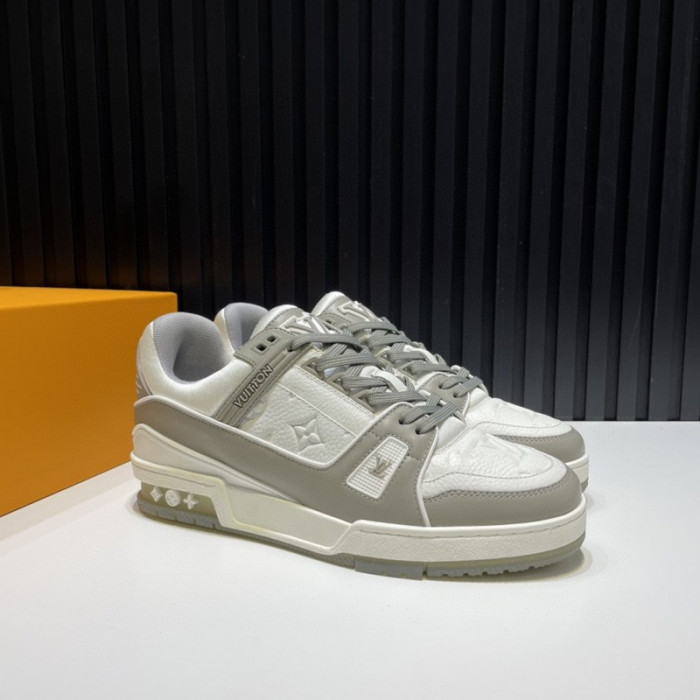 L1VV TRAINER
