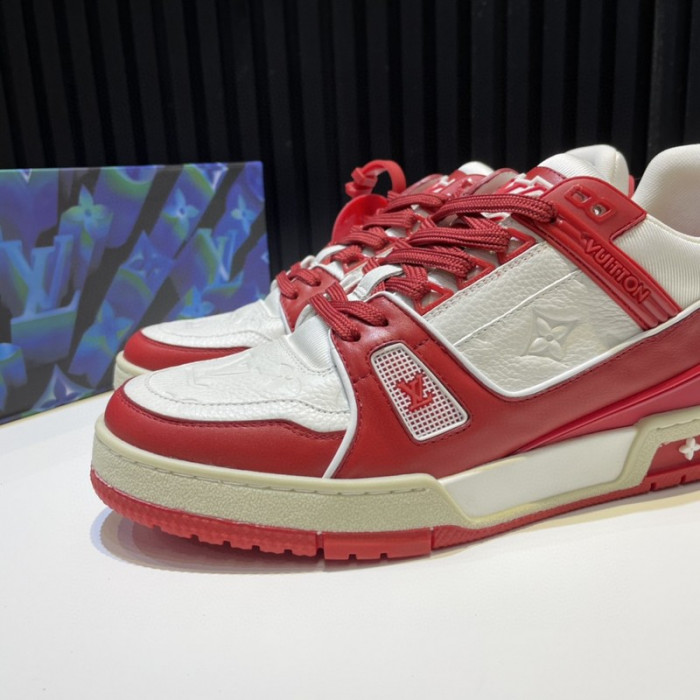 L1VV TRAINER