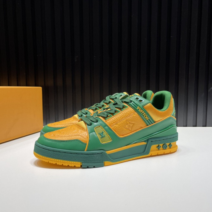 L1VV TRAINER