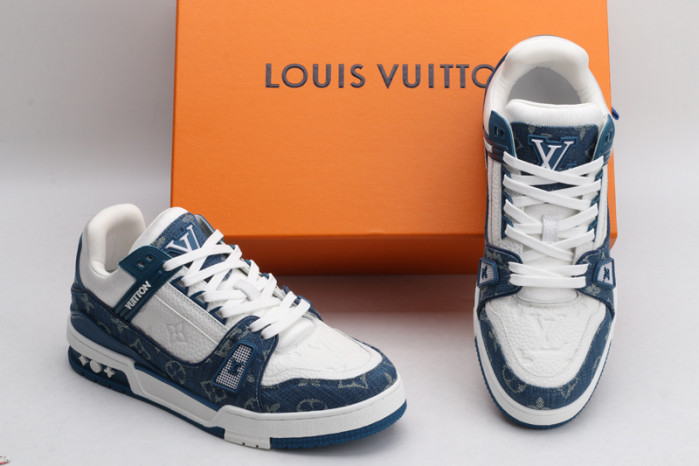 L1VV TRAINER