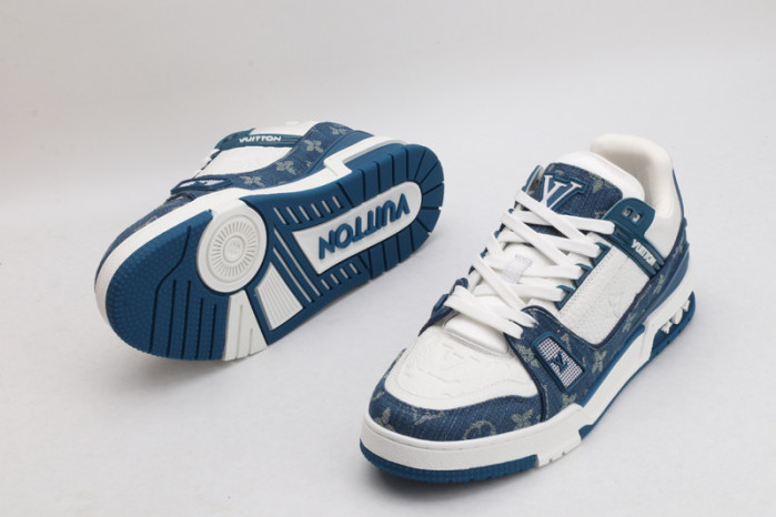 L1VV TRAINER