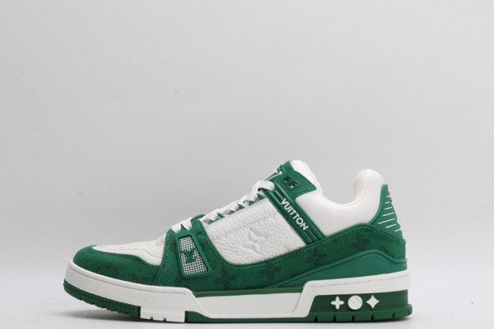 L1VV TRAINER
