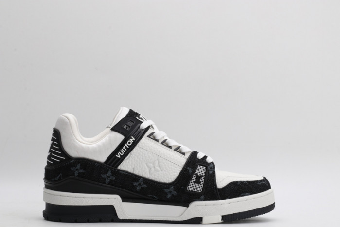 L1VV TRAINER