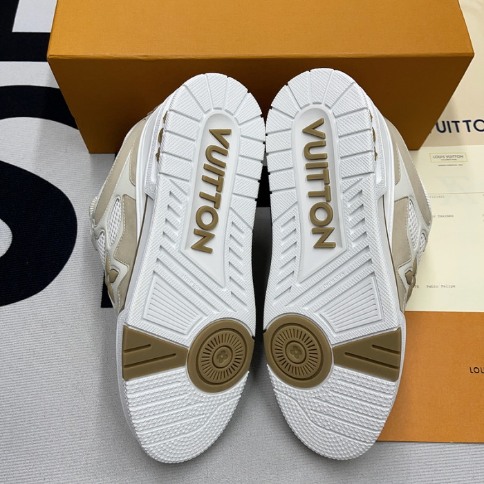 L1VV TRAINER