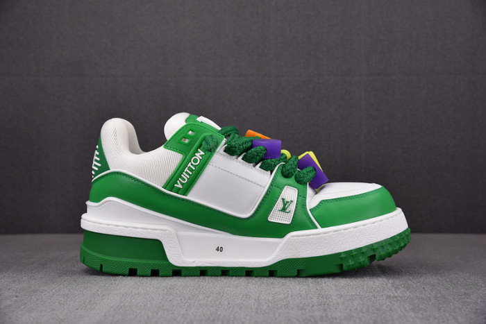 L1VV TRAINER