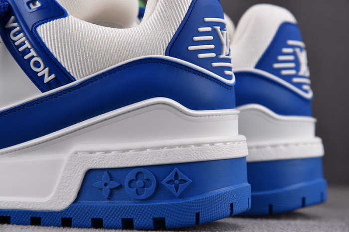 L1VV TRAINER