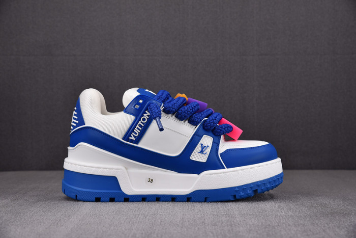 L1VV TRAINER