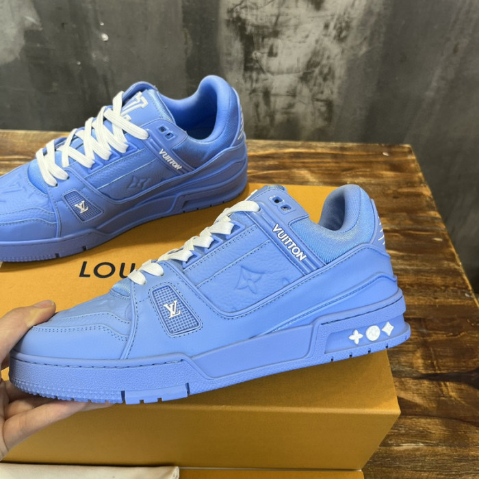 L1VV TRAINER