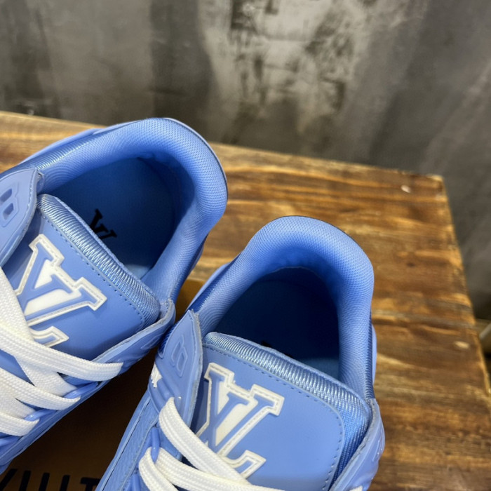 L1VV TRAINER