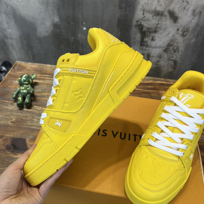 L1VV TRAINER
