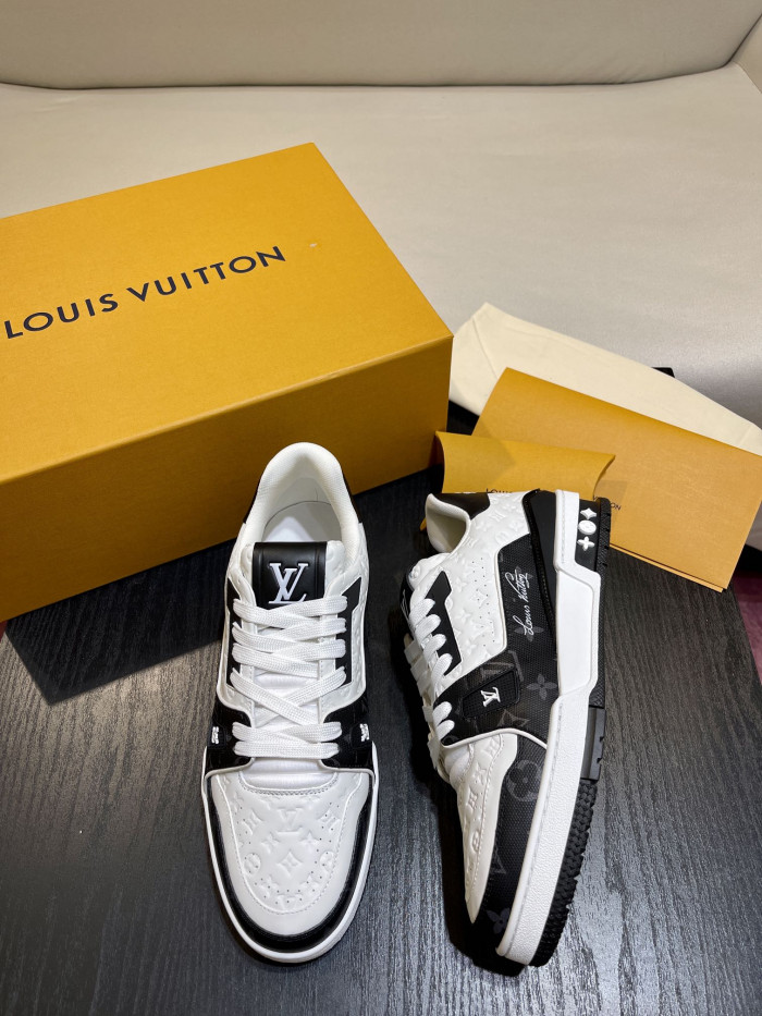 L1VV TRAINER
