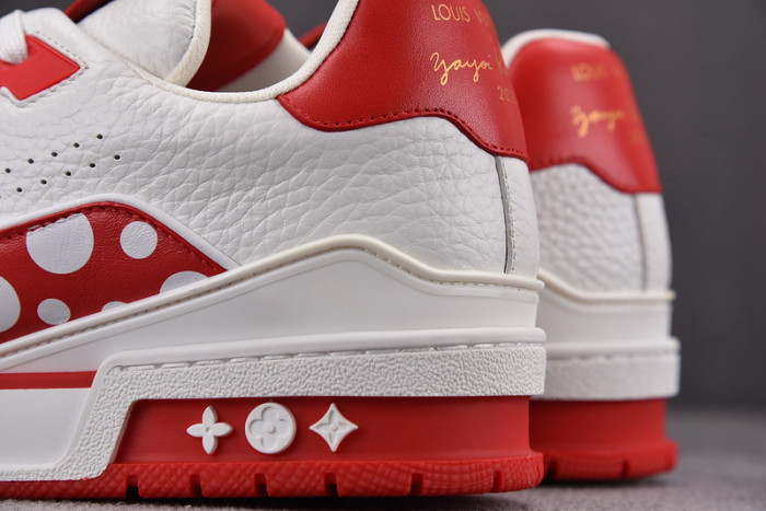 L1VV TRAINER