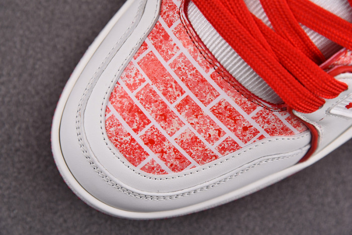 L1VV TRAINER