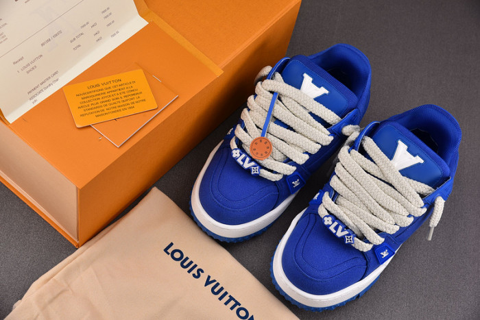 L1VV TRAINER
