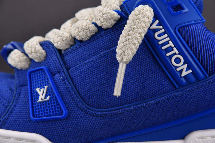 L1VV TRAINER