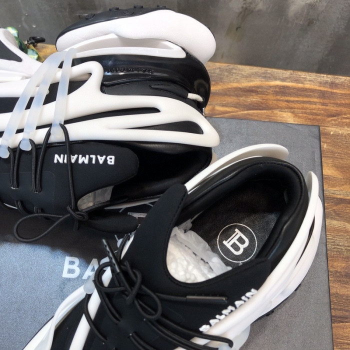 BALMAIN UNICORN LOW-TOP SNEAKERS