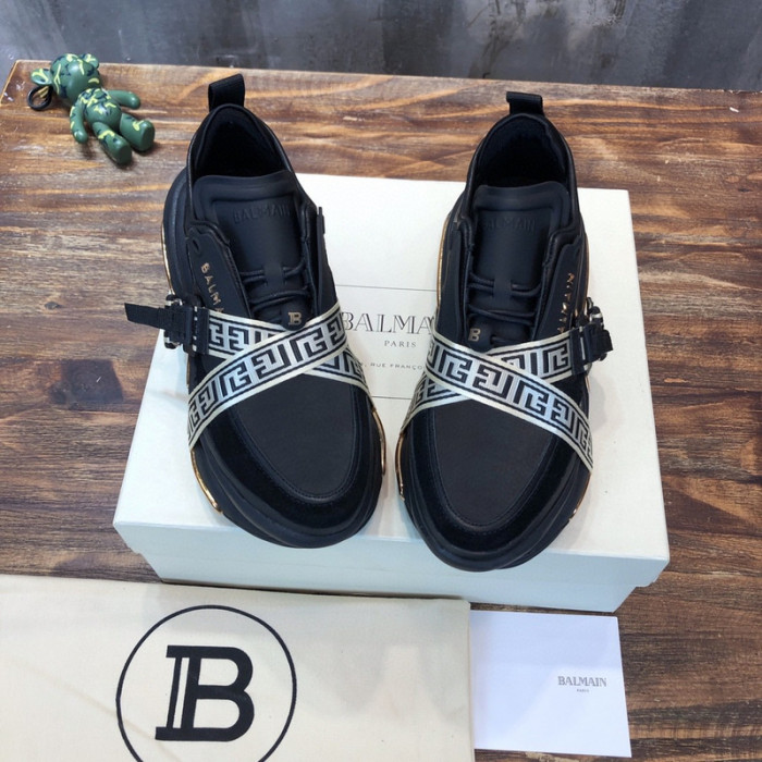 BALMAIN UNICORN LOW-TOP SNEAKERS