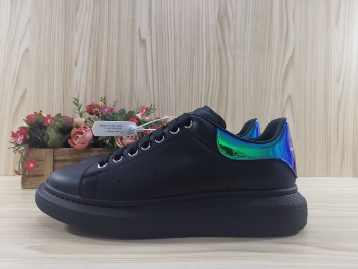 ALEXANDER MCQUEEN SNEAKERS