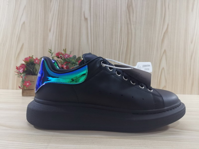 ALEXANDER MCQUEEN SNEAKERS