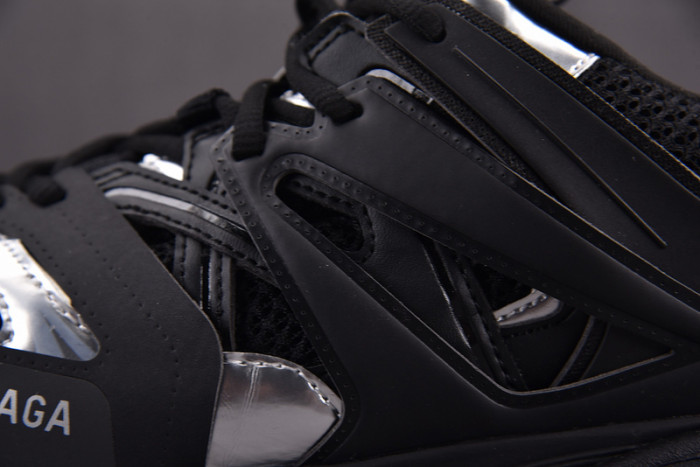 BALEN TRACK TRAINER Black Silver