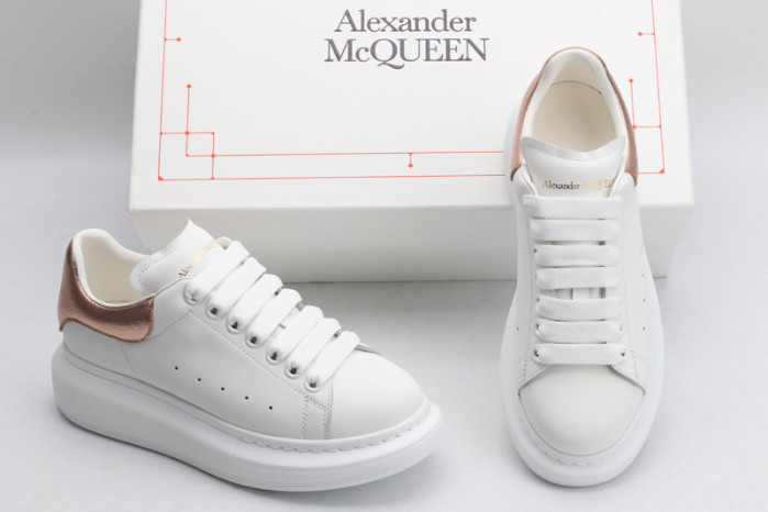 ALEXANDER MCQUEEN Sneaker